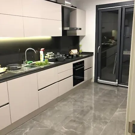 شقه 2+1 داخل مجمع Loca Mahal Apartment *